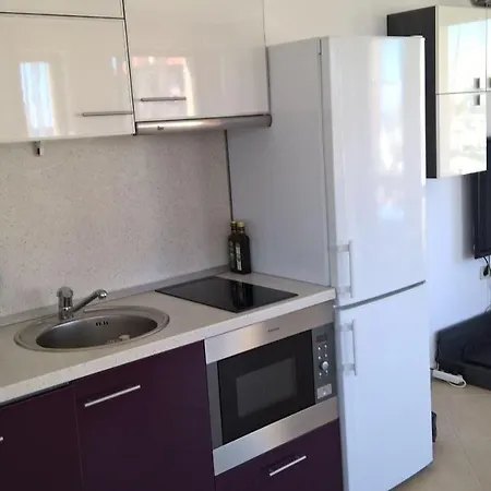 Oasis 2 Bed *