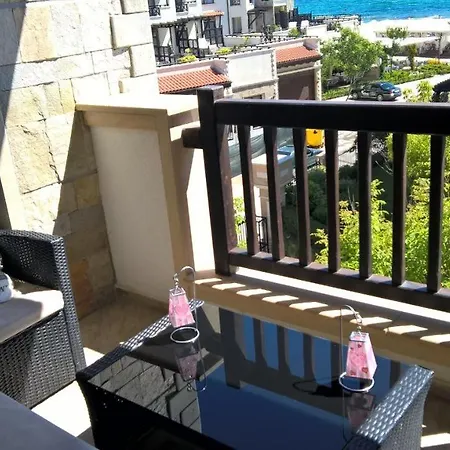Oasis 2 Bed