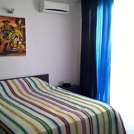 Oasis 2 Bed Apartmán